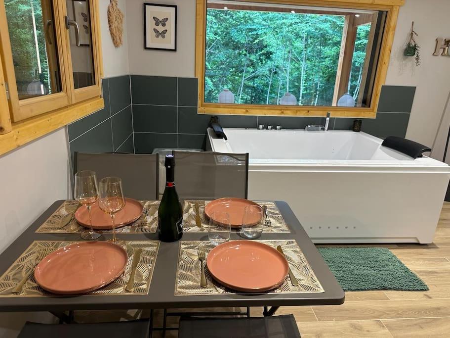 Jacuzzi En Foret L'Esperou Zewnętrze zdjęcie