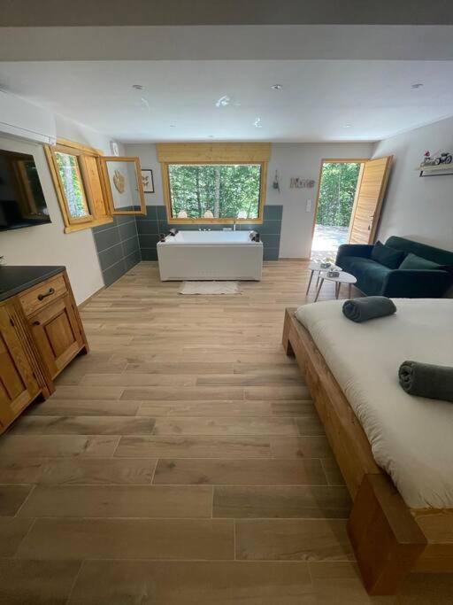 Jacuzzi En Foret L'Esperou Zewnętrze zdjęcie
